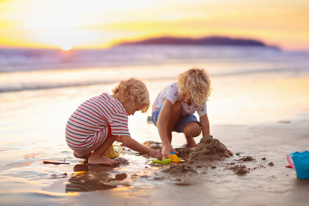 children playing sand